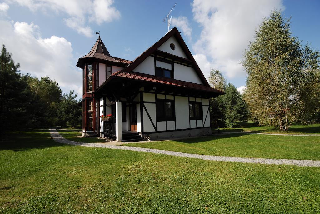 Osada Dankow Hotell Miłomłyn Exteriör bild